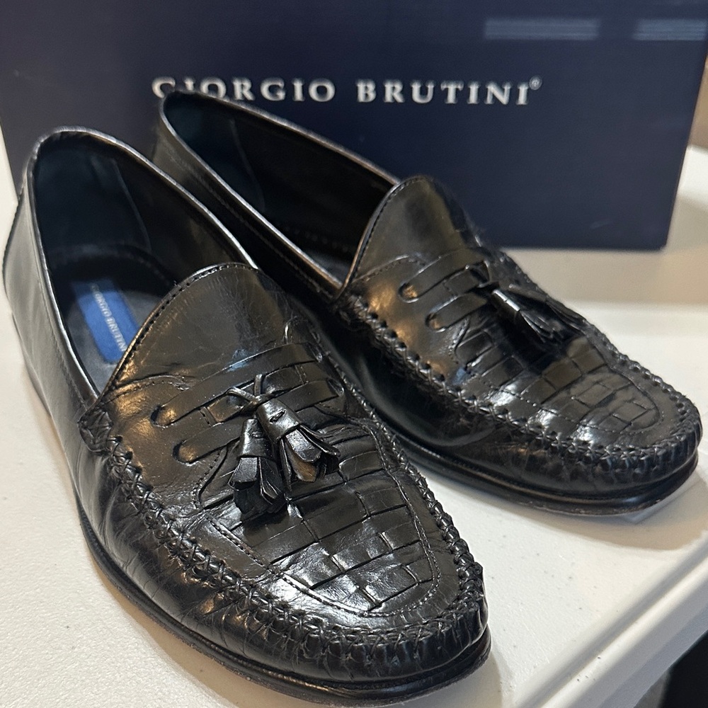 Giorgio Brutini Black Woven Tassel Slip-On Loafers